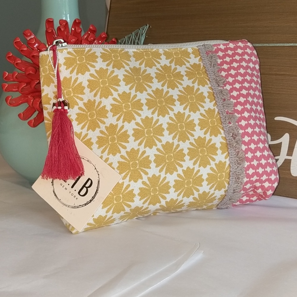 Geo Glam Tassel Cosmetic Bag
